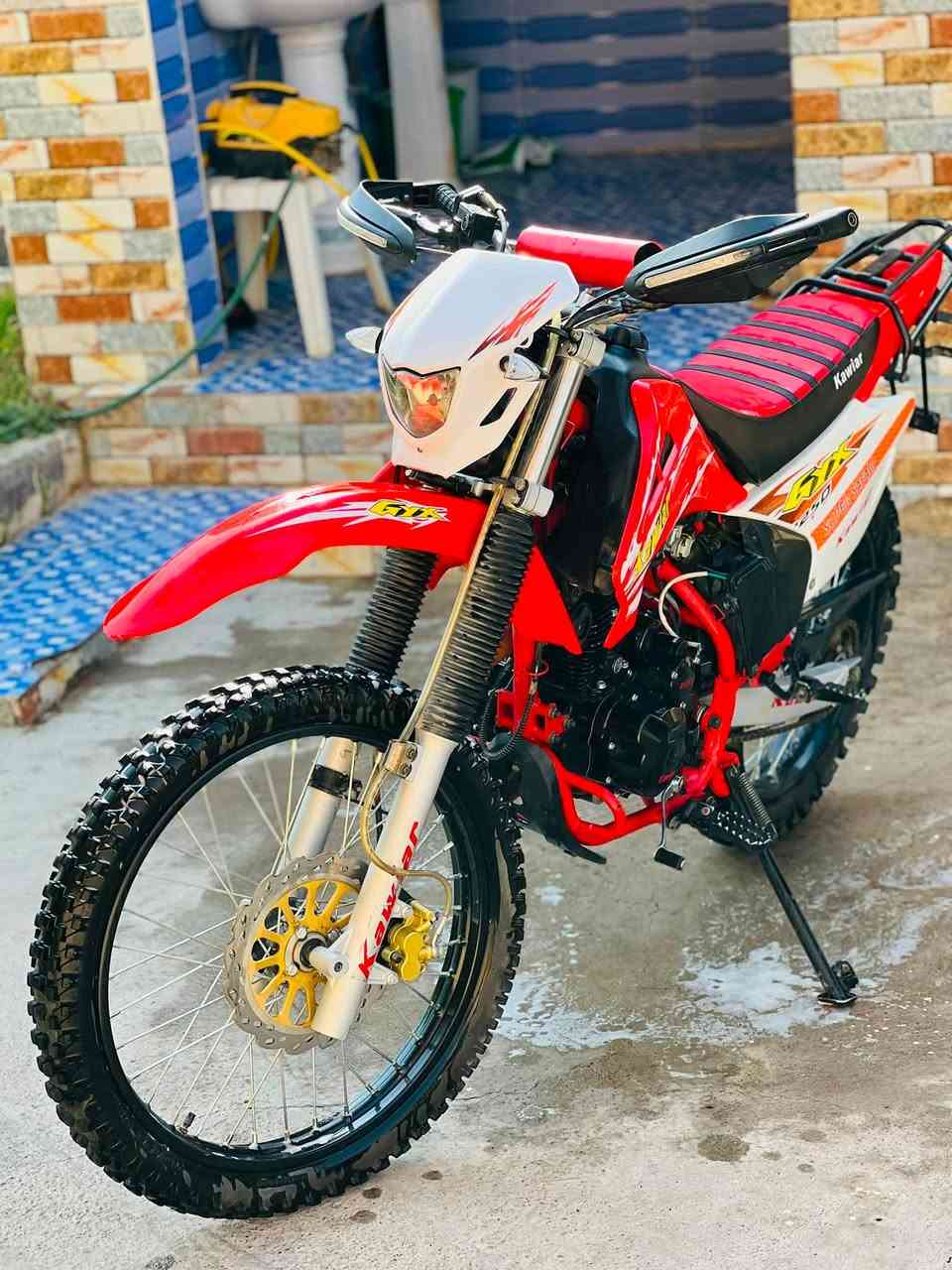 السلام عليكم للبيع كاويار موديل26 محرك200cc 
محرك شرط مامفتوح بعدو وضع شركه كلشي شغال

جنوب الموصل ناحية القيارة قرية الحود 

السعر 1150وبي مجال
***********

وبدين ما ابيع
ومراوس ما اراوس
