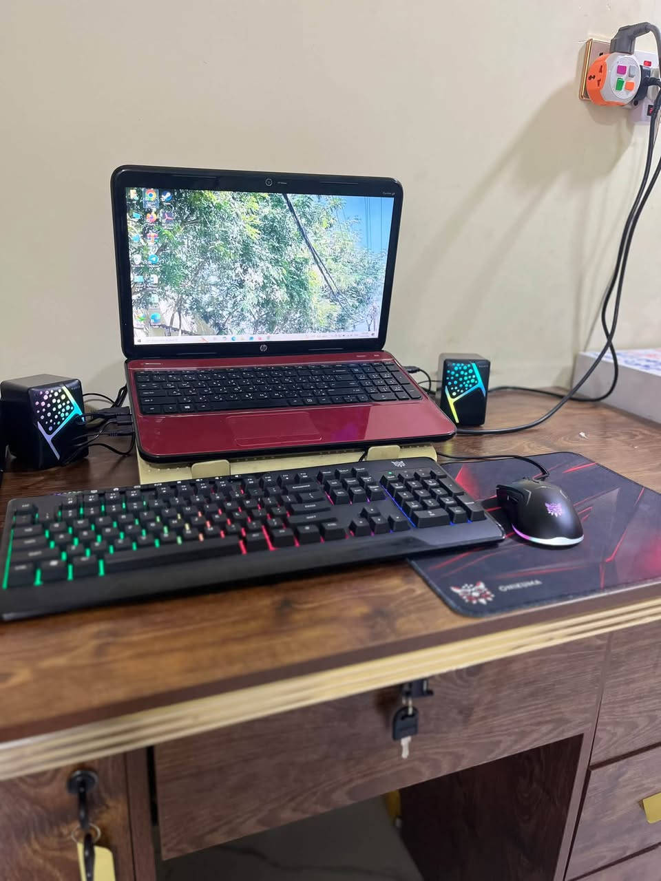 للبيع لابتوب HP Pavilion G6 نظيف كلش وما بي أي عطل، بمعالج i5 ورام 4 جيجا، وهارد تقريباً 700 جيجا، وكرت شاشة Intel HD 4000، وبطارية تدوم أكثر من ساعتين، والشاحن أصلي. ويّاه هدايا وملحقات كيبورد RGB وماوس RGB وسماعات RGB وسبيكرات إضافية. السعر ٢٠٠ ألف دينار عراقي .الجهاز نظيف وجاهز للاستخدام، والبيع ويا كل الملحقات.راسلني خاص***********

نص مكتوب في الصور:
- About Your PC is monitored and protected. See details in Windows Security Installed RAM 4.00 GB DDR3 Processor Intel(R) Core(TM) i5-3230M CPU @ 2.60GHz 2.60 GHz Graphics Card 32 MB Intel(R) HD Graphics 4000 Storage 699 GB 50 GB of 699 GB used DESKTOP-Q7EMEIV HP Pavilion g6 Notebook PC Rename this PC Device Specifications Copy Device Name DESKTOP-Q7EMEIV Processor Intel(R) Core(TM) i5-3230M CPU @ 2.60GHz 2.60 GHz Installed RAM 4.00 GB Graphics Card Intel(R) HD Graphics 4000 (32 MB) Device ID 218BA36C-681A-4599-8FE3-12712A81169C Product ID 00327-70000-00001-AA224
- About
- Graphics Card
- Intel(R) HD Graphics 4000 (32 MB)
- Device ID
- 218BA36C-681A-4599-8FE3-12712A81169C
- Product ID
- 00327-70000-00001-AA224
- System Type
- 64-bit operating system, x64-based processor
- Pen and touch
- No pen or touch input is available for this display
- Frequently asked questions
- How does having 4-8 GB of RAM impact my PC's performance? Can I run modern applications smoothly with this RAM capacity?
- Is my GPU sufficient for high end gaming and video experience? How can having a dedicated GPU enhance my experience and productivity?
- Am I running the latest version of the Windows OS? What is the latest Windows version?
- Windows Specifications
- Copy
- Edition
- Windows 10 Home Single Language
- Version
- 22H2
- Installed on
- 12/8/2019
- OS Build
- 19045.6466
- Read the Microsoft Services Agreement that applies to our services