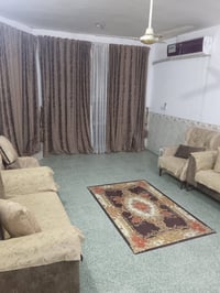 مقابل القبة الذهبية • ٢٠٠م • ٤غرف