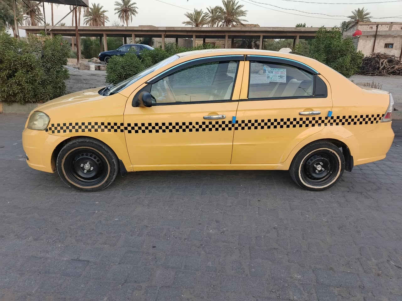 السلام عليكم افيو للبيع ١٠ خليجي كير عادي رقم نجف نكليزي  مصفره هيه وغرامات سنويا لل٣١مكفوله وجاهزة من كلشي كيرو محرك وحداديه وكهربايات وتخم تايركله جديد السعر ٤٨ المكان الدوانيه غماس للستفسار على رقم *********** واتساب

