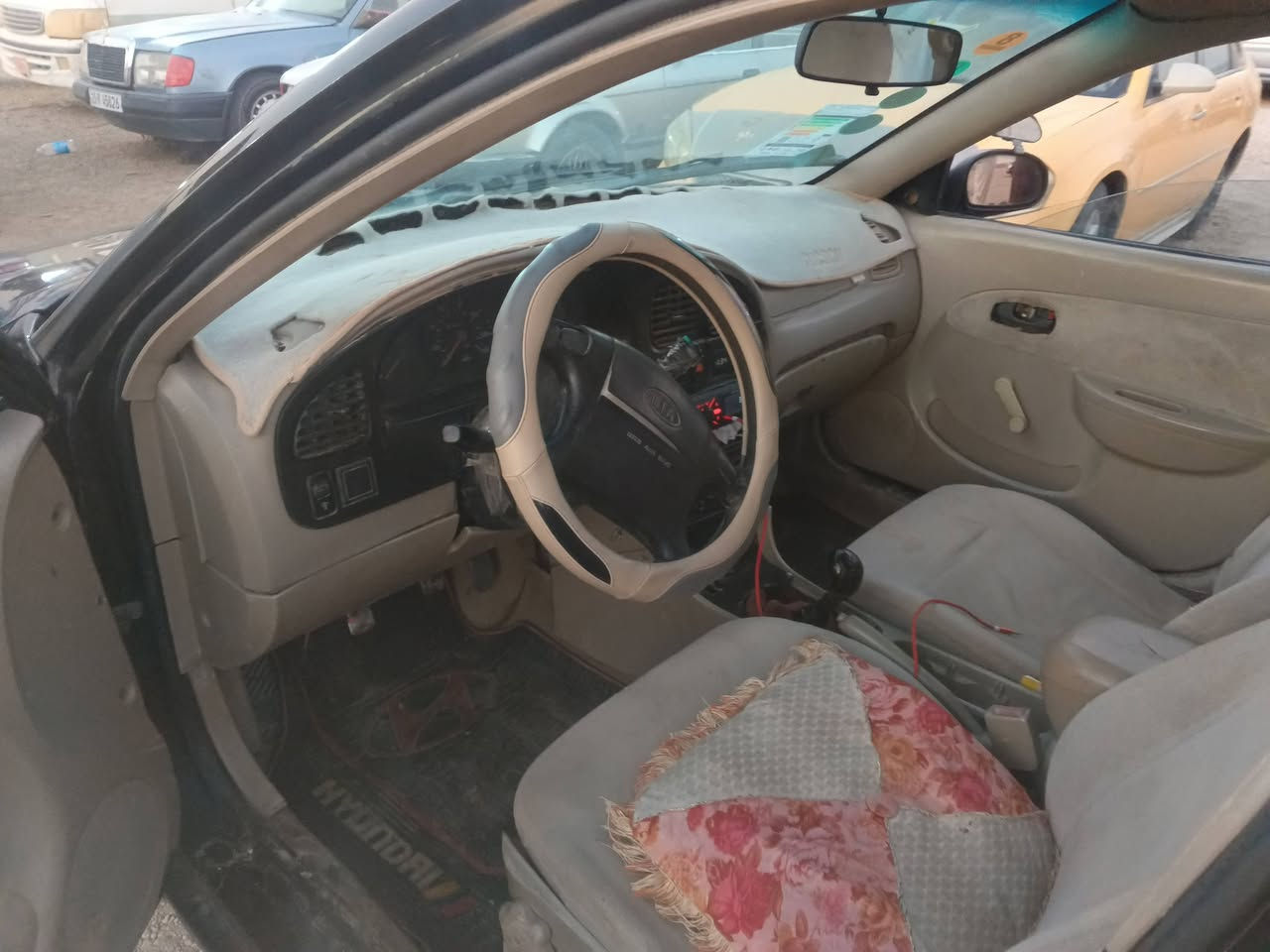السلام عليكم من رخصت الادمن المحترم  بيع فقط
كيا سيفيا 2002
 كير عادي جاهزه كل نقص مابيه
كير محرك جديد
كسر كدام عينك 
سعره 30 وترهم بمقدمه 20 باقي قصط 
تبريده كامل بس مو شغال
شراي اتصل وبيك خير ودلل مكاني رمادي 7 كيلو 
***********
