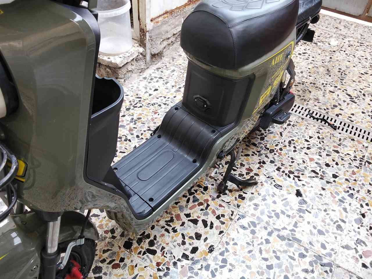 سلام عليكم دراجه شحن R9خمس بطاريات مسطره 
بغداد حي اور ***********
450الف
