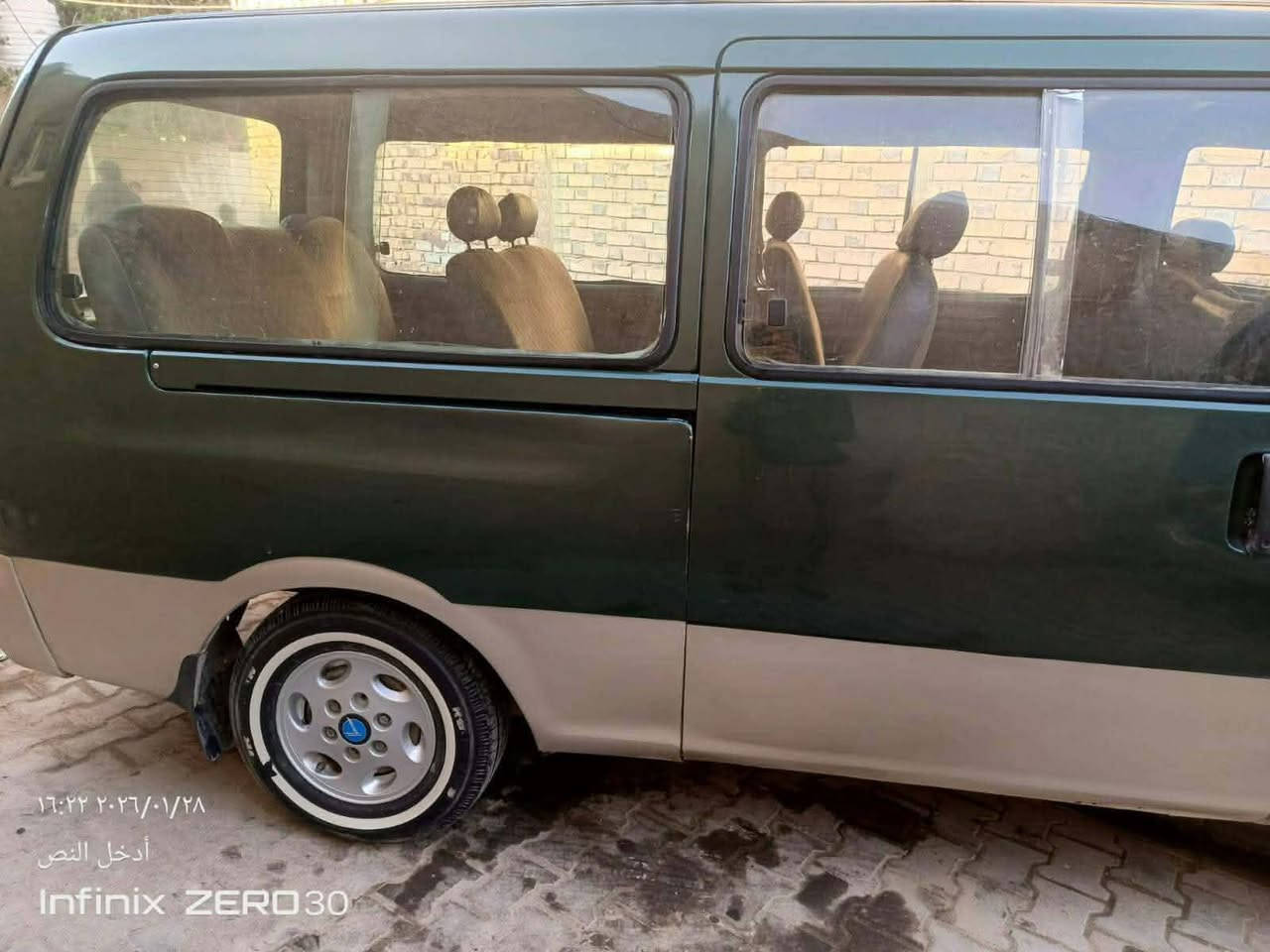 السلام عليكم ريجو للبيع موديل 97 رقم انجليزي كربلاء باسم سنويه ماكينه بيها بخار قليل حدادي جديده تخم تاير *********** مكاني نجف السعر 60 بيها مجال
