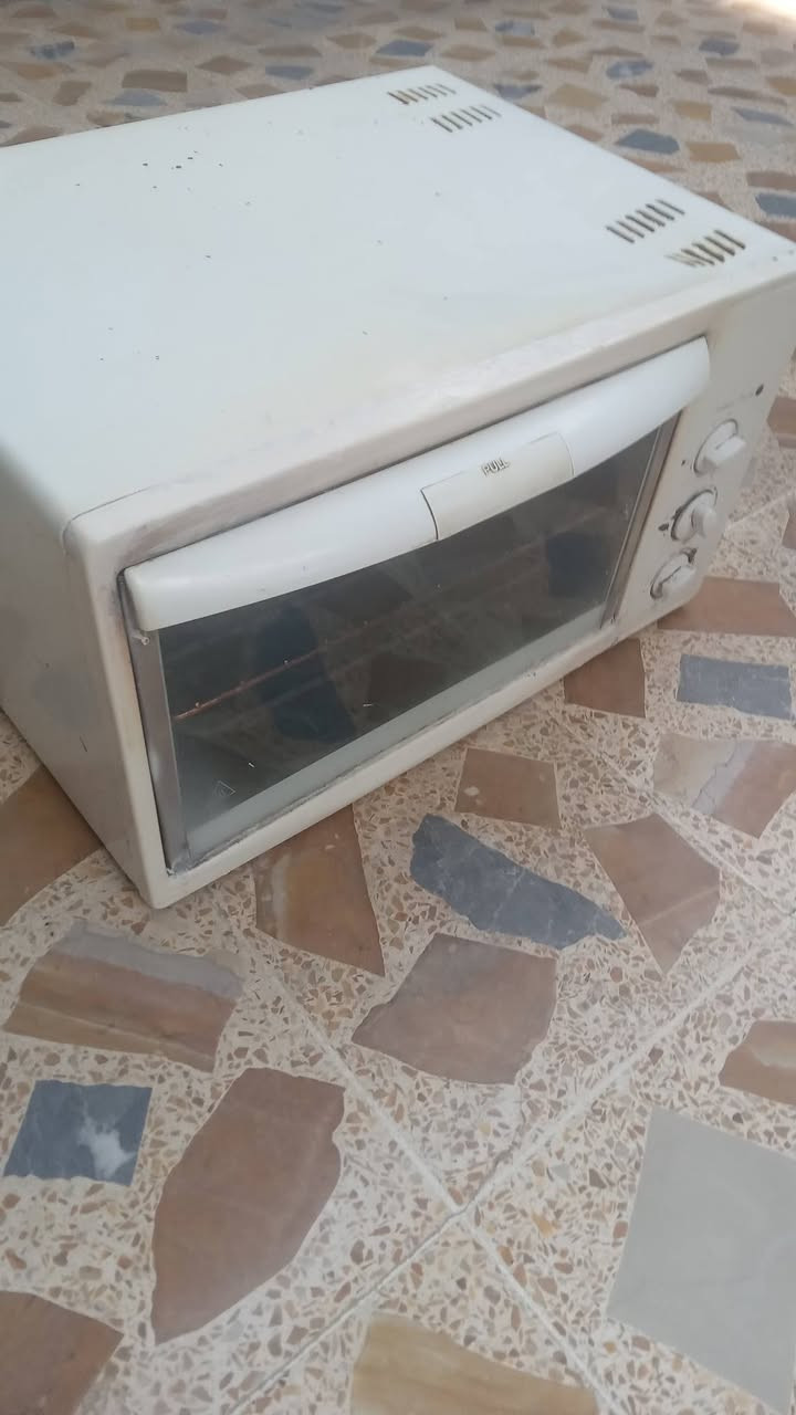 بيع فران مستعمل بي صخه بسيطه فوك درجه حراره قويه السعر30 تواصل وتساب ***********
