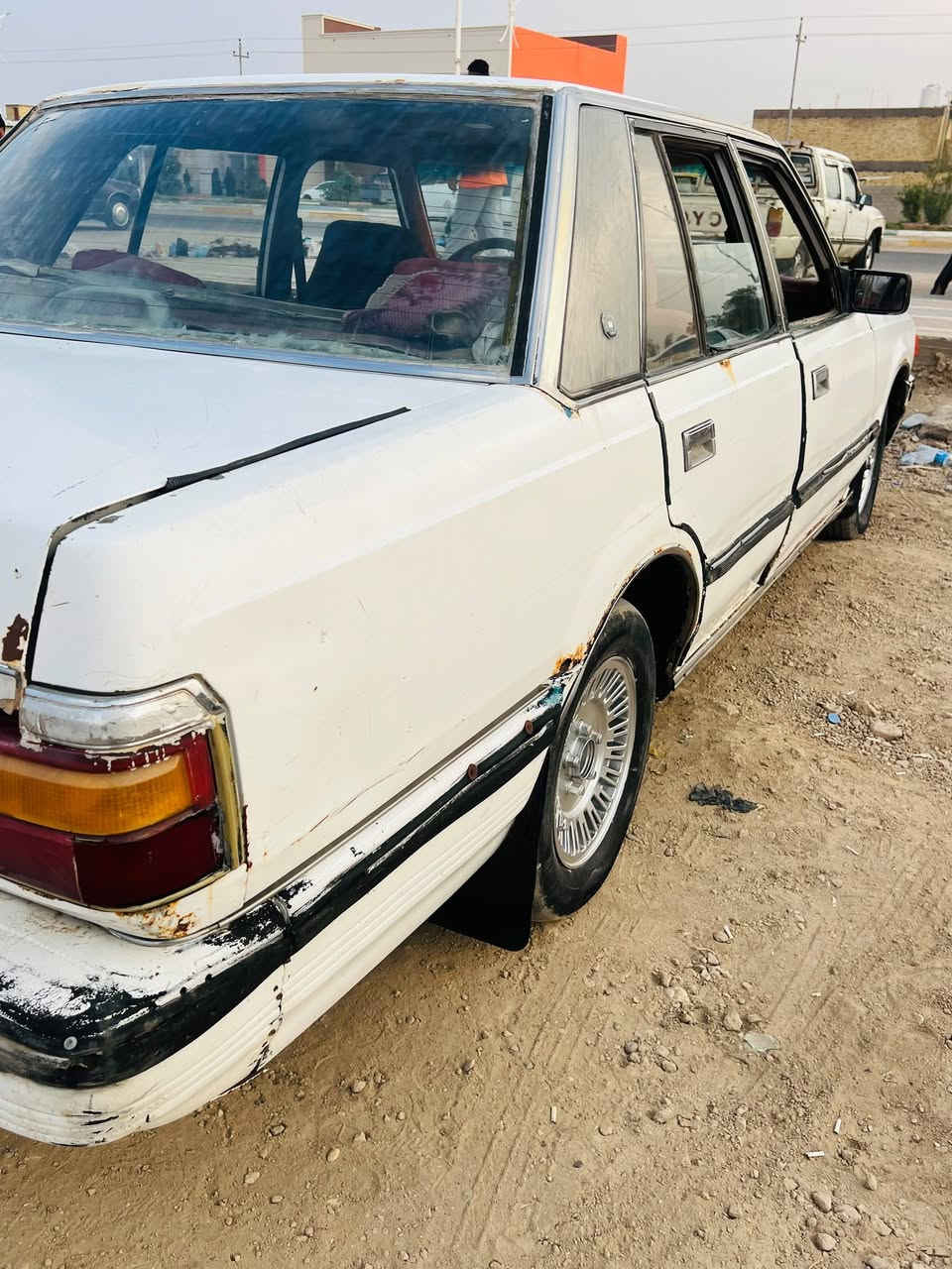 سوبر موديل87 رقم لانبار
مكينه وكير فيفيتي فيشه وحده نضاف 
حداديه توني مسويه وين ماتريد طلع بيه 
سعر15 وبيه مجال مكاني شطره
***********
