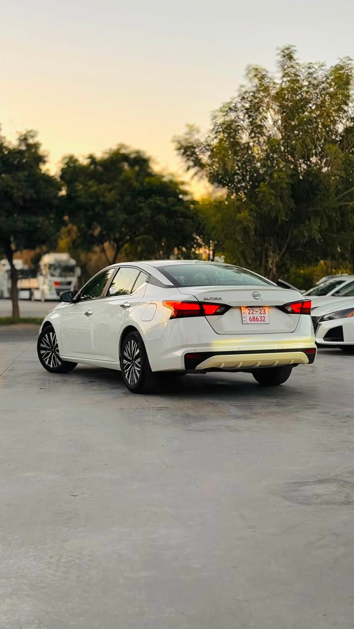 صور حادث موجود بدون دواخل 🔥
.
Nissan Altima 2025 
.
مواصفات SV
.
حادثە دعامیە بس فحصنا و طلع جاملغ و باب کلیر امریکا ، رقم الشاصی،
TN4BL4DV4SN30599
.
سعر السیارە بس ١٦٤ ورقە 
.
*********** 
.
سیارە کاتی 
.
مکان سیارە کلار 

.
