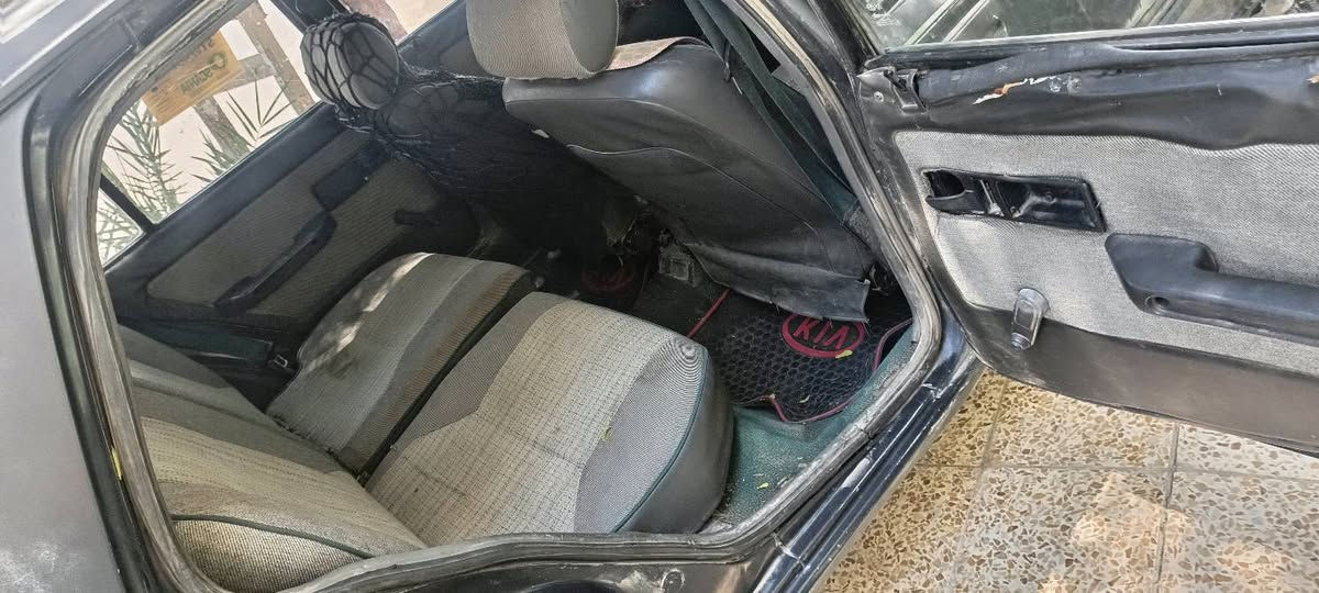 تفاصيل داخل الصوره
