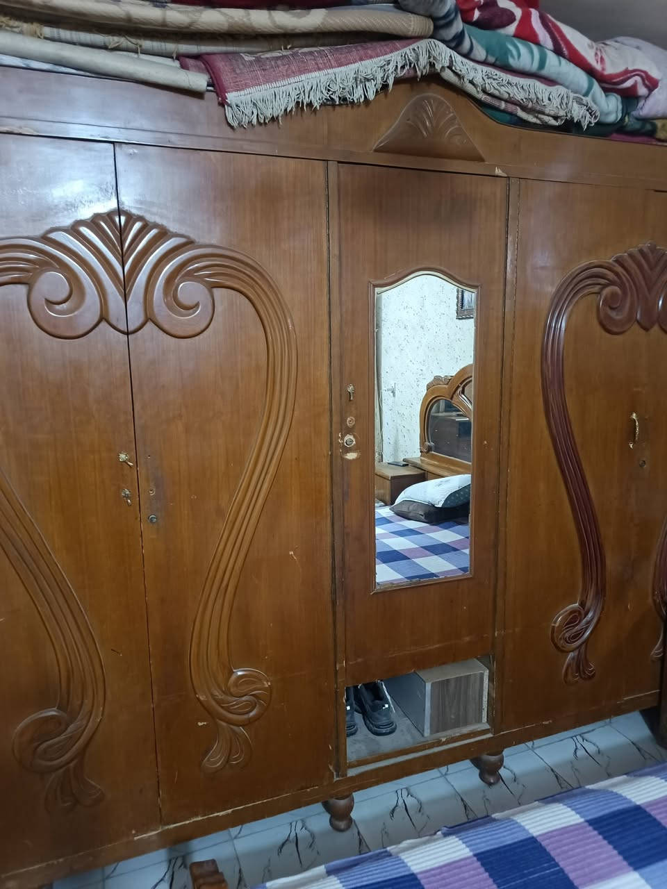 سلام عليكم . عندي غرفه للبيع
تواصل عل هاذا رقم :*********** حلل وأخذ
