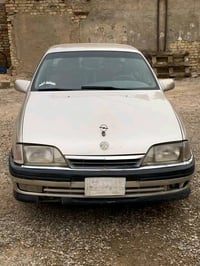 اوميكا • محرك بطه • اوتوماتيك