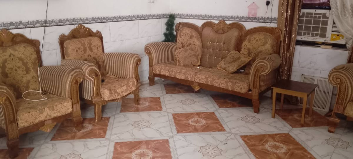 ملفات ملكيه ب 400 والمجال الناصريه على فهد درجه اولى‏‪***********‬‏ست قطع 6

