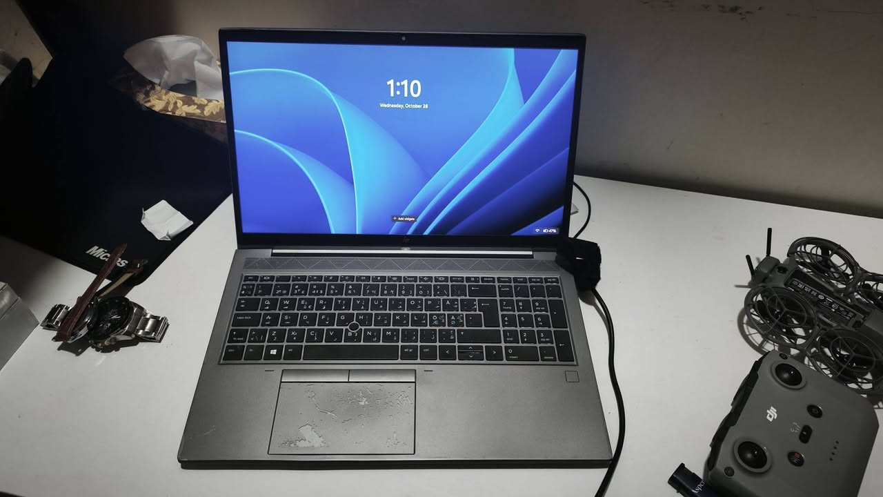 HP ZBook • كور اي ٧ • رام ١٦