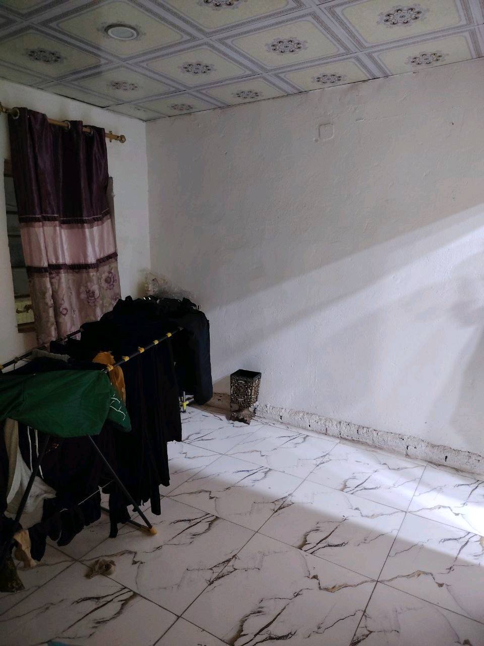 بيت البيع الامين الثانية نهايت الخمسين دار يم سكلت سيد ضياء *********** السعر 36 وبي مجال