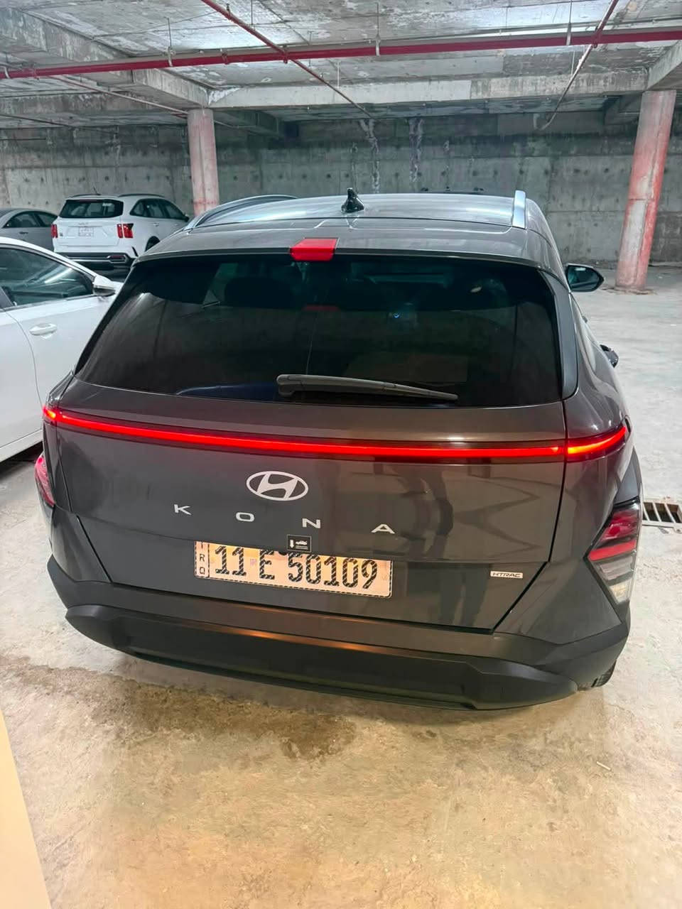 🚘 للبيع بسعر مناسب جداً بيع مستعجل
0️⃣7️⃣8️⃣0️⃣9️⃣7️⃣7️⃣7️⃣3️⃣7️⃣7️⃣
هيونداي كونا 2024 ضرر خفيف جدا بدون ايرباك بجم مكفول 100% على  وضع الشركة رقم بغداد بأسمي شخصيا جاهزه من جميع النواحي مكلف بالشنر تواصل على الرقم مباشر

✅ محرك 2000cc (دوش)
✅ داخلية جلد أبيض
✅ ماشية 30 ألف فقط
✅ شاشة معلومات كبيرة
✅ كامرة خلفية
✅ فول سستم رادار + نقاط عمياء
✅ تشغيل بصمة
✅ دخول ذكي (Keyless)
✅ مثبت سرعة
✅ تحكمات فول ستيرن
✅ شاشة عدادات ديجتال
✅ Apple CarPlay + Android Auto
✅ شحن لاسلكي
✅ تبريد وتدفئة للمقاعد
✅ Lane Assist
✅ Blind Spot
✅ فرامل طوارئ
✅ ويل سبورت 
✅ إضاءة LED كاملة
✅ مكيف ممتاز ثنائي التحكم

***********
عنوانها بغداد
