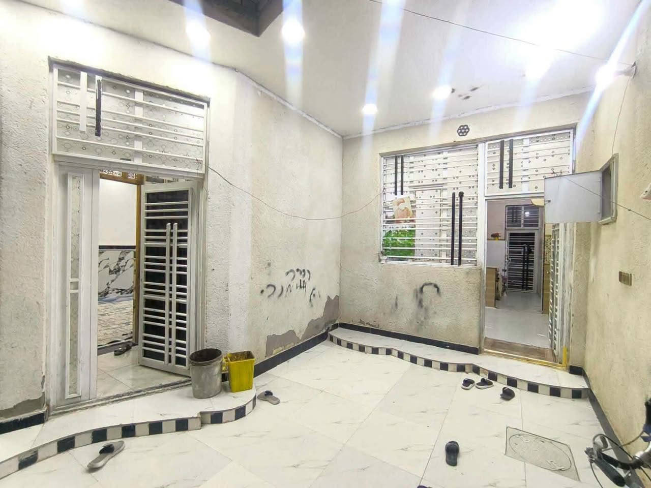 🏡 دار للبيع
📐 المساحة 200 متر

📍 العنوان حجي حسن الثانية قرب الشط

◾ طابق واحد

🧱 بناء حديث، كونكريت

🔹 الواجهة 10، النزال 20

🌳 زراعي، سند 25

🔸 خدمات كاملة

💰 السعر 97 مليون

📞 ***********
