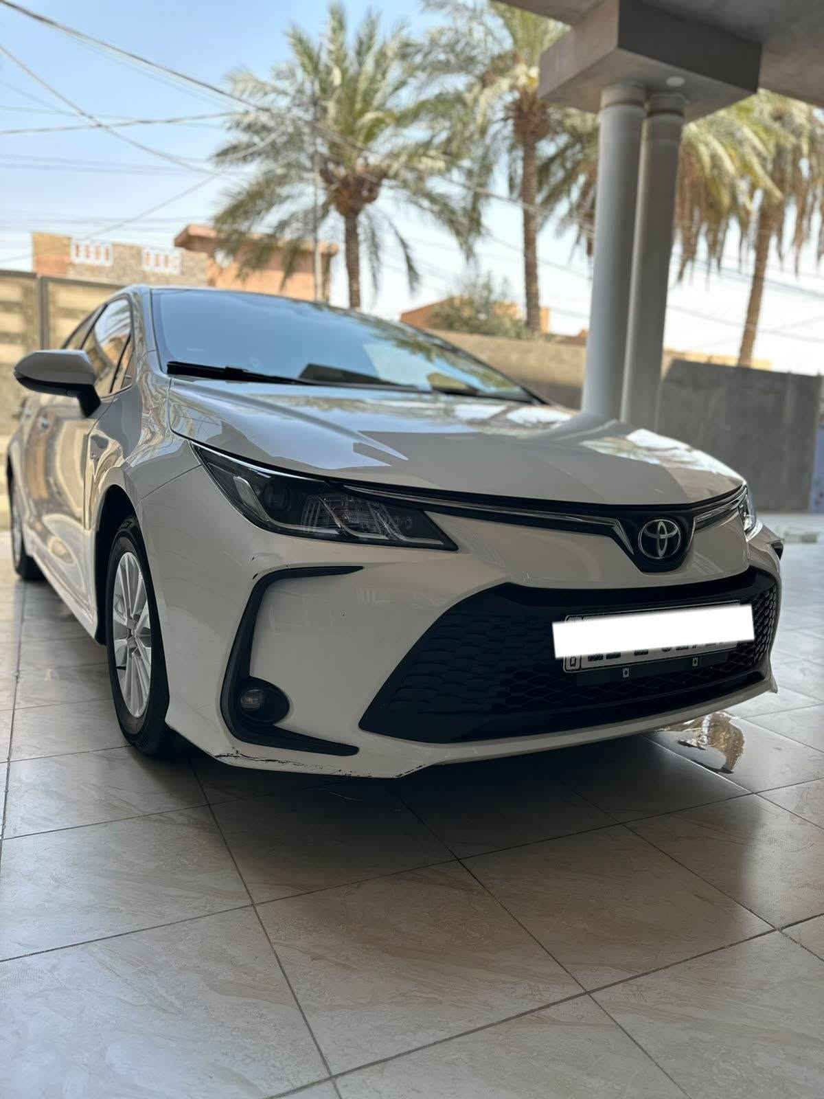 السلام عليكم ورحمة الله وبركاته
كفااااالة عامة 👍 

COROLLA HEV 2024
ماشيه 28 KM
محرك 1800 هايبرد 
 رقم بغداد بأسمي تحويل مباشر
مواصفاتها معروفه
شاشد كبيره كار بلي
انضمه مخارج USB 
هاند بريك اوتو
تحديد مسار
قيادة ذاتيه 
كروس سرعه
تحكم جهتين
رادار امامي
اوتو هولد 
اشارة مري
كشن مخمل
لايت زينون
سيارة بعدها بحالة الوكالة

رقم الهاتف ***********
