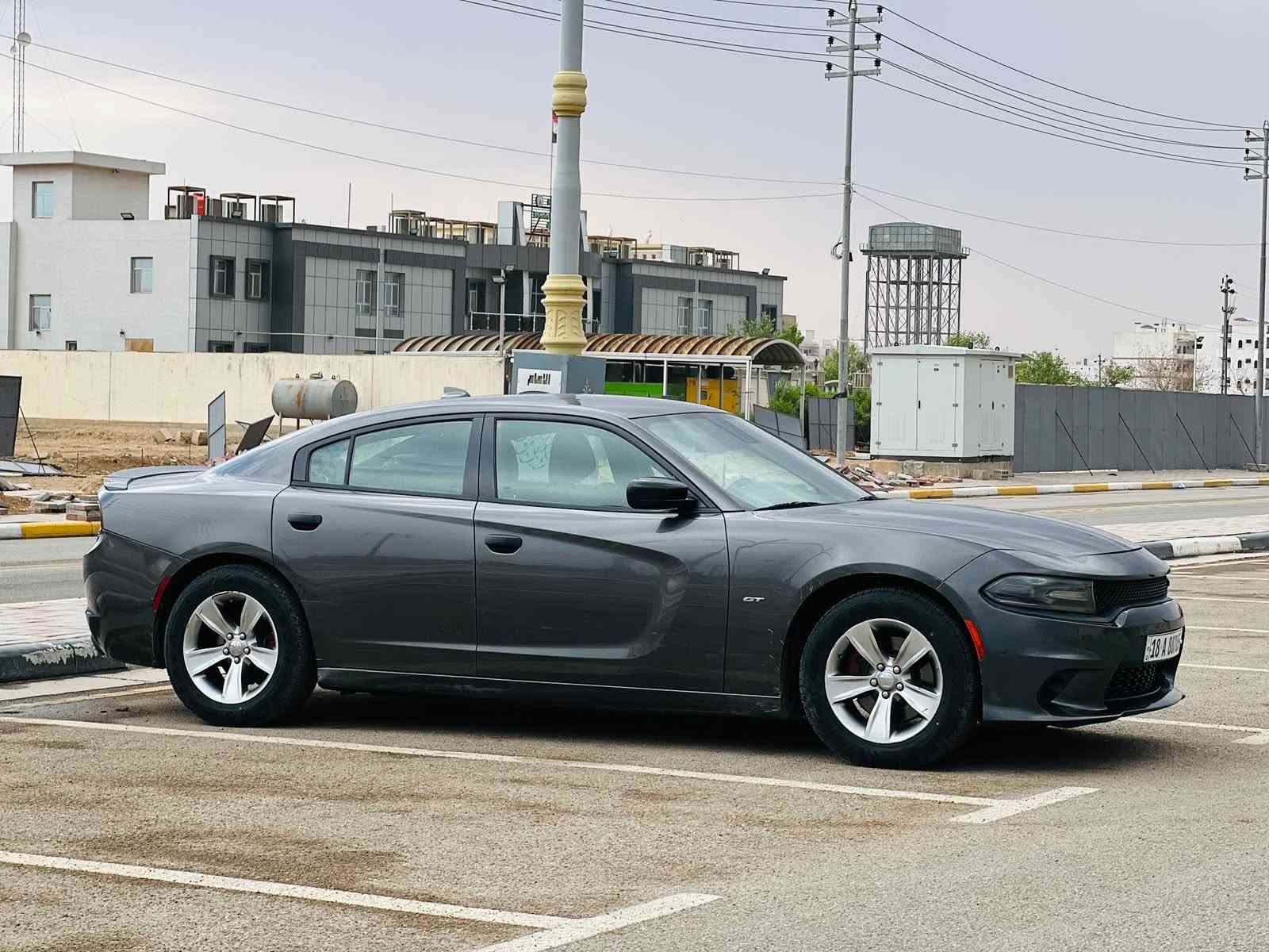دودج تشارجر • ماكو تفاصيل