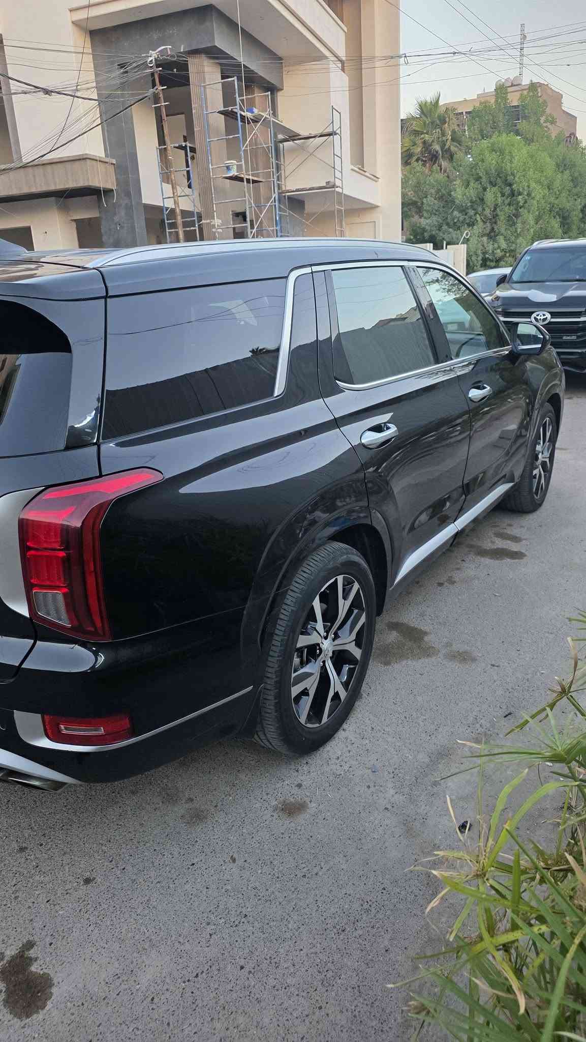 بلاسايد 2022 فول فول موصفات لاخير واحد على واحد رقم اربيل تحويل مباشر  ماشيه 72 الف حادثهه حلوه بس دعاميه الاماميه وصوره حادث موجوده بل منشور عنوان سياره بغداد الحريه دور نواب سعر 260  اتصال على رقم ***********

نص مكتوب في الصور:
- 2022 Hyundai Palisade, Limited | KM8R54HE4NU341235 | Bid ... USD 25,00 * US$ • متوفر • العلامة التجارية: State Farm Group Insurance VIN: 2022 Hyundai Palisade, Limited ✓ KM8R54HE4NU341235 Lot: 0-39260701, Sale عرض المزيد * راجع الموقع الإلكتروني لمعرفة آخر الأسعار ومدى التوفر. قد تكون الصور محمية بموجب حقوق النشر. مزيد من المعلومات حفظ مشاركة
