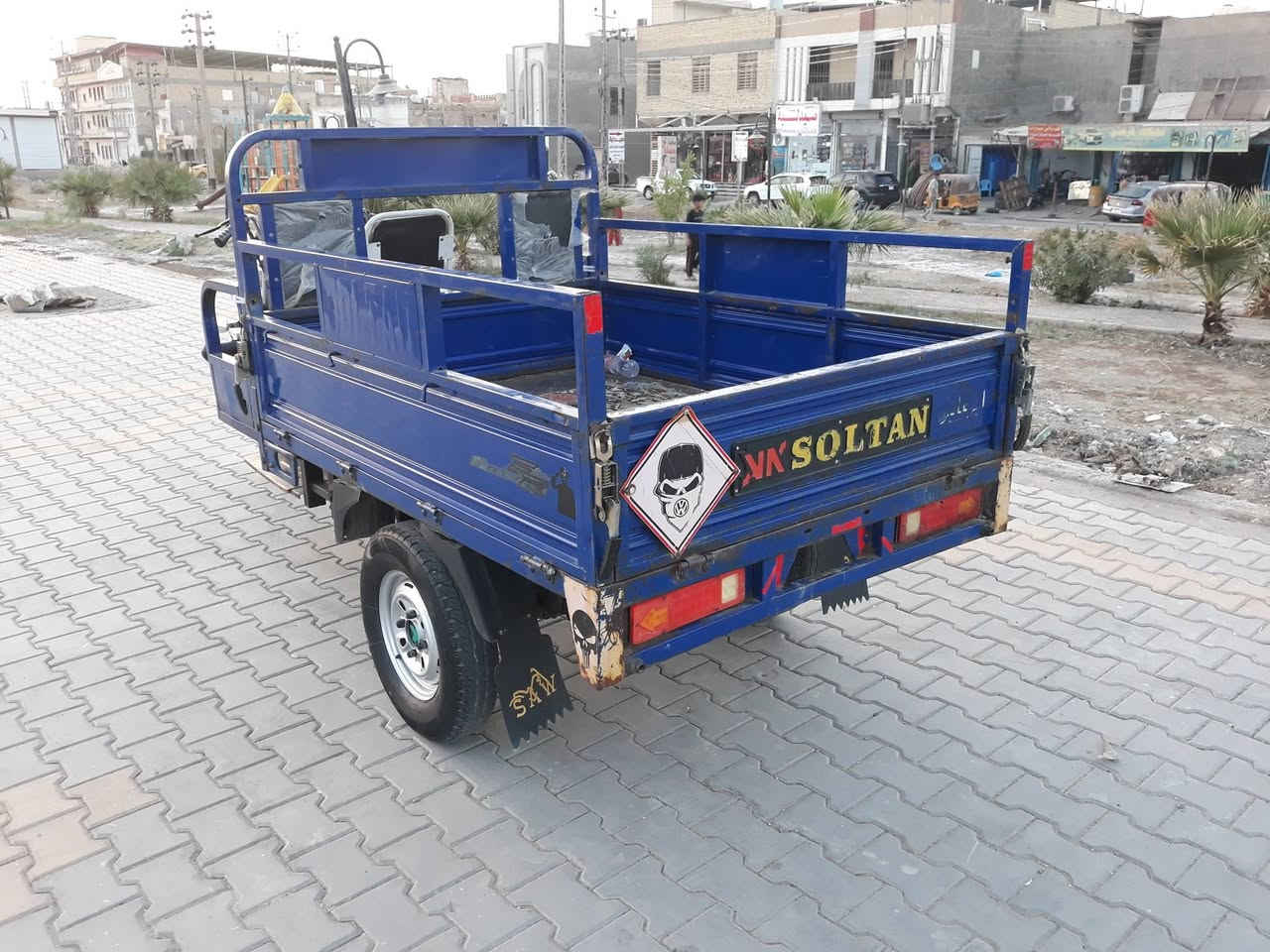 ستوته لبيع مودل 21وراق كامله وكيله سيد خلدون السعر مليونين و400وبخدمت شراي ينتصل ويدل ***********
