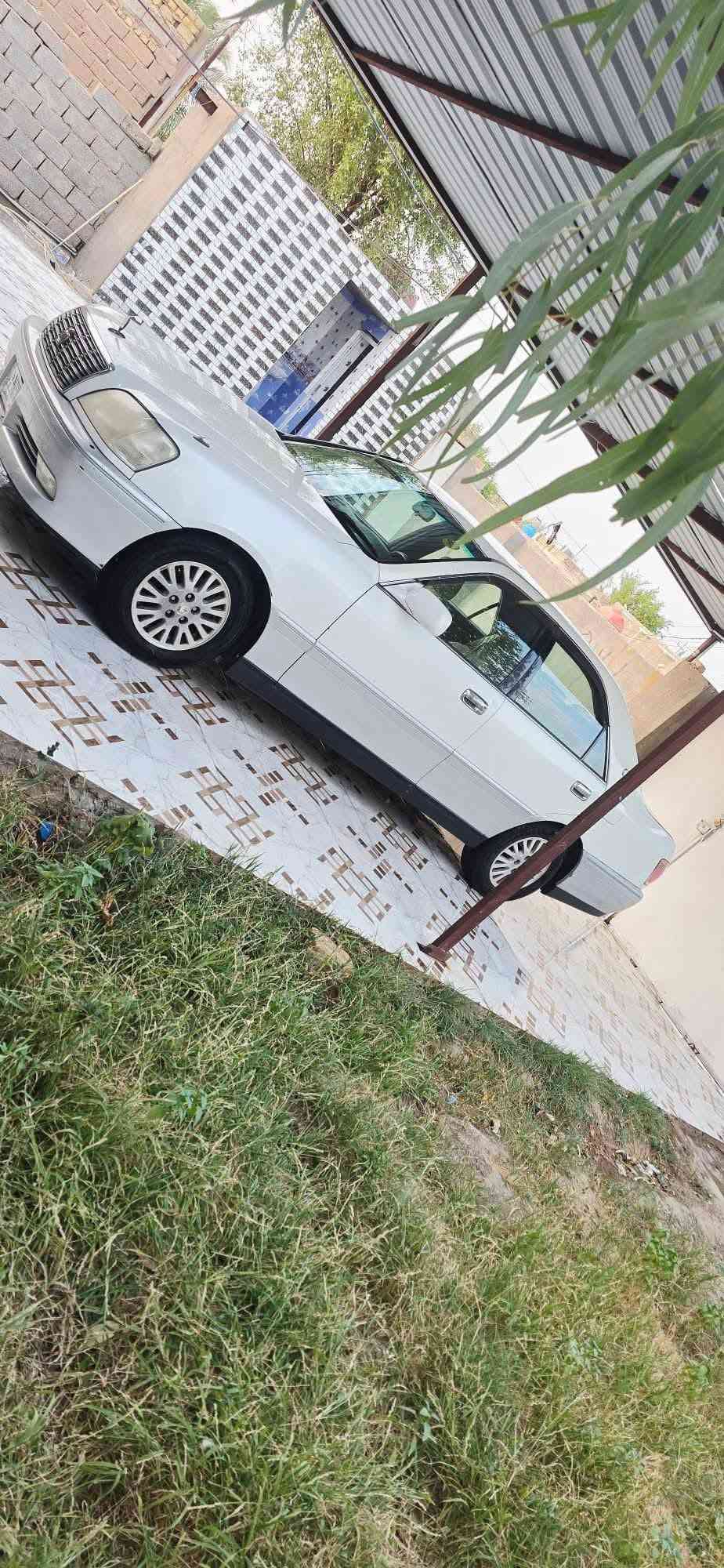 ملكه • ٢٠٠٣ • مكينة D4