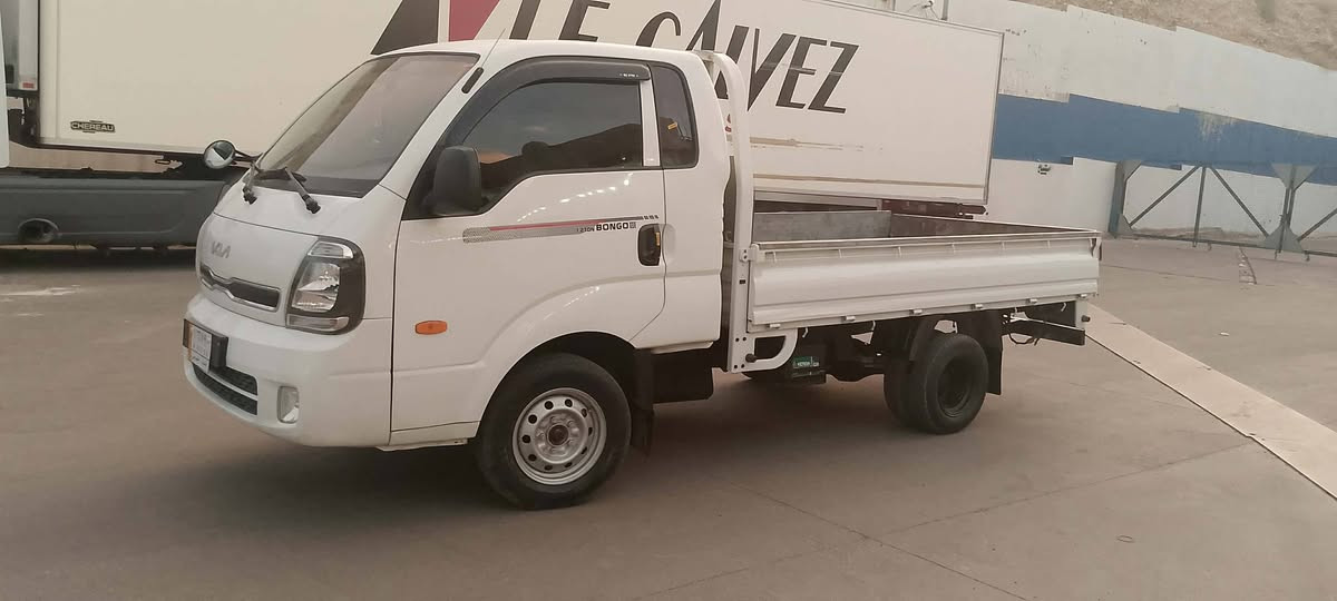 سڵاو کیای بڕاوە سەقف سەلە ئاوێنە کارەبای کوشن ویتەر زۆرباک و بێ ڕزیوی مۆدێل 2007سعر59گەڵاو مەعامەلە ***********یان*********** السليمانية, العراق
