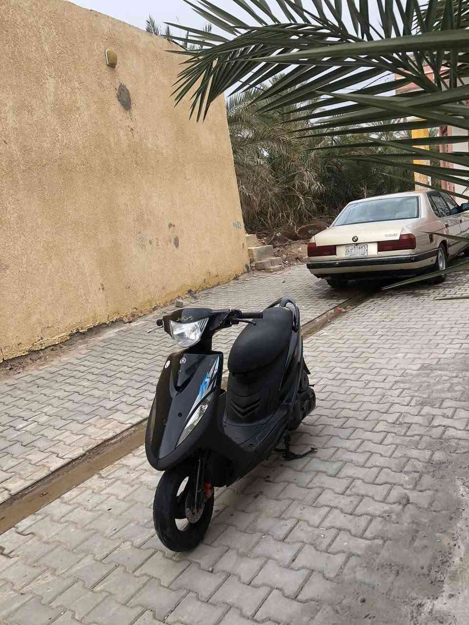 دراجه ماكس عدله
داجه جديده صايرلها شهر بعدها بلادي 
سعر خاص 
رقم ***********المكان بني منصور
