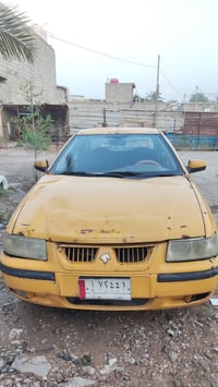 سمند موديل ٢٠١١داخل صاج السياره جاهزه مكينه وكير بس يرادله ترتيبات كشن...