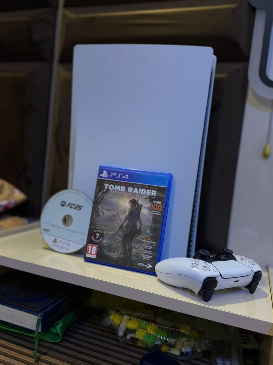 بلي فايف للبيع 🎮

جهاز نضيف جداً، استخدام قليل
مكفول — لامفتوح ولامصلح
ويا كامل كيبلاته + جوستك أصلي

الألعاب:

1. FC25
2. Shadow of the Tomb Raider

السعر: 650 ألف وبي مجال
مكاني: بغداد
للتواصل: ***********
