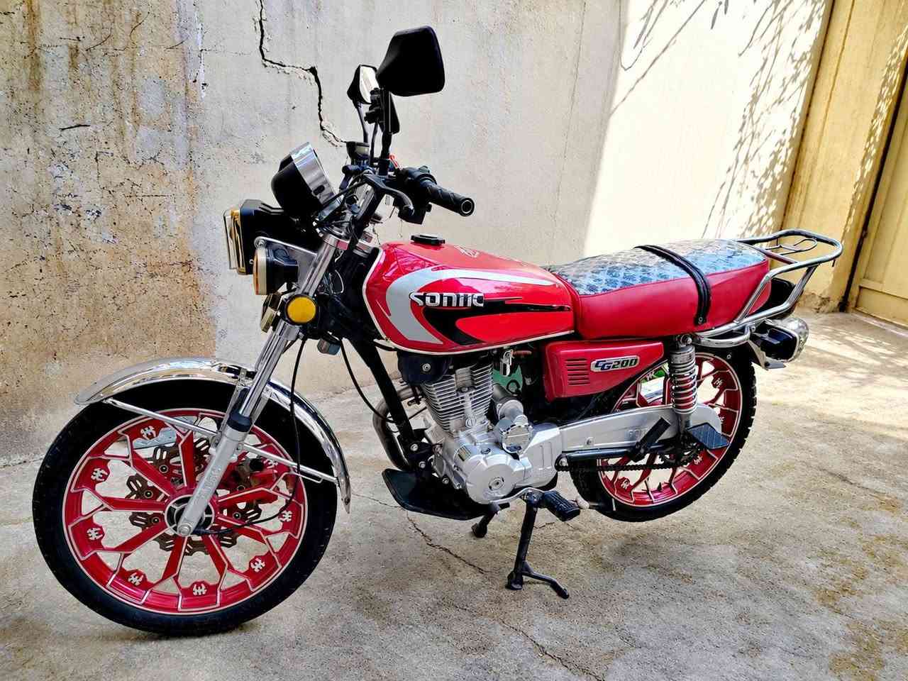 السلام عليكم ورحمة الله وبركاتة
🏍️ للبيع دراجة سيفان SONLIK موديل 2024
❤ لون احمر
✨ نظافة كلش حلوة وحالتها ممتازة
🔧 الدراجة جاهزة وما بيها شي
💰 السعر خاص خاص
📞 للتواصل والاستفسار: ***********
العنوان بعقوبة حي المعلمين فلكة الشهداء 
وبالتوفيق للجميع 🌹
