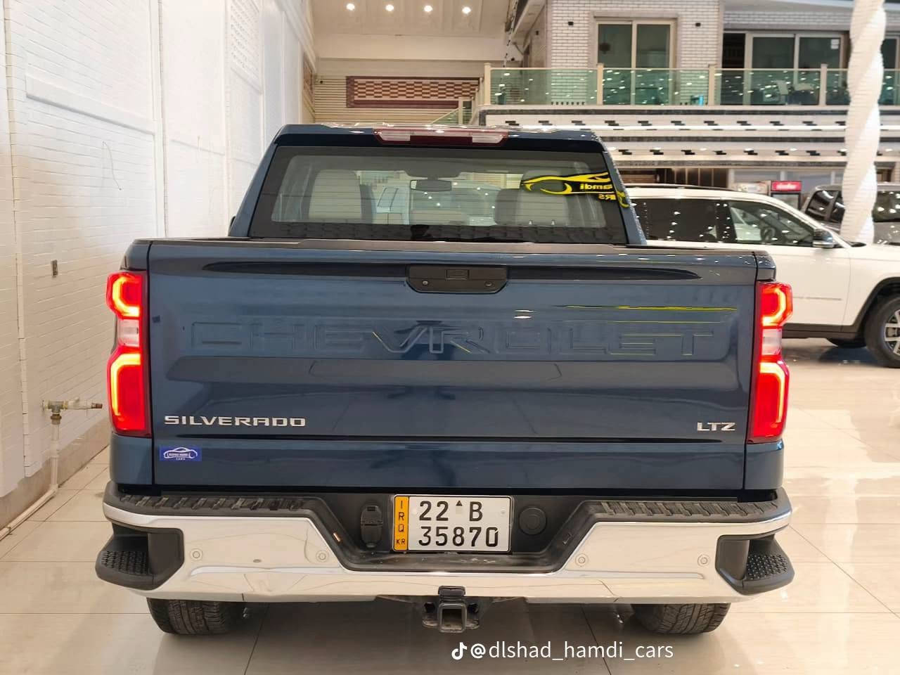 السلام عليكم سلفرادو موديل 21  LTZ 
فول مواصات رقم اربيل باسمي تحويل ثاني يوم 
الشراي يتصل***********
مامتواجد عل فيس
