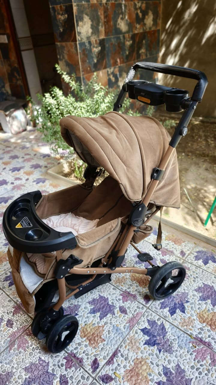 عربانة طفل جديدة وماركة معروفة
السعر قفل 100 الف
القماش شامو درجة اولى
والتوصيل مجاني كافة مناطق الديوانية
الاتصال
***********

