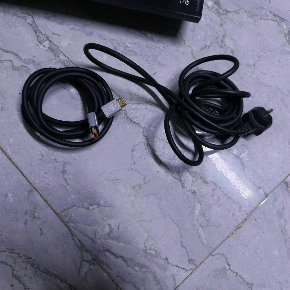 سلام عليكم شباب 

بلي 3 مهكر نضيف 

عدد الالعاب:

1_call of duty

2_GTA5

3_call of duty GOST

4_FIFA 19

5_ BES 18

6_ لعبة السباق bluer 
--------------------------
كيبل HDMI جديد 8k 
مع جوستك واحد
مع شاحنه جديده 
مع هارد واحد تيرا 
--------------------- 
السعر 120 و بي مجال 

واتساب: ***********
العنوان: بغداد حي العامل