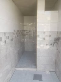 سيراميك بورسلين • جدار • ارضية