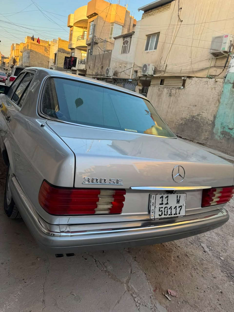 السلام عليكم ..
مارسيدس جامبو 300SE باب قصير موديل 91 اصل بدنة وسنوية دبل هورن دبل مروحه دبل فيتبم سلايت كهرباء برده خلفي كهرباء كير محرك بشرط تبريد ثلج تخم تاير جديد باتري جديد حداديه امامي خلفي جديد صبغ عام جديد ملاحظه الويل كب ابلادي موجود عدى الي بيها هزه جديدة رقم جديد بغداد دولي بسمي احواض بلادية والدواير الجاملغات ابلاديه شرط بدون خياس مكاني بغداد الرصافة السعر اتصل وتدلل ***********
