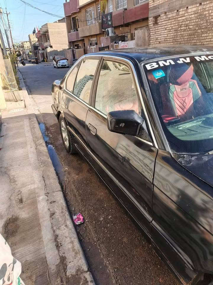 ***********
السلام عليكم السياره للبيع 520 الكشر شوف العين صدر خلفي نضيف امامي نص عمر داخلها نضيف بدون راعي رقم بغداد ابيع فحم سعر 22 مكاني زعفرانيه بيع او مراوس
