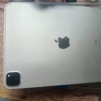 آيباد M2 • ١١ بوصه • ١٢٨