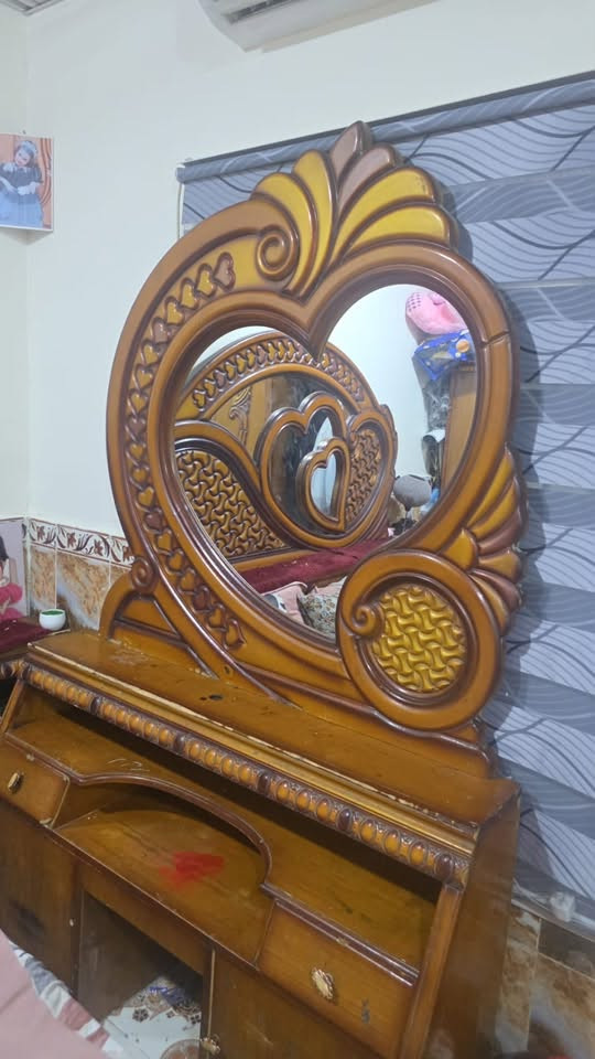 غرفه صاج حلواه نضيفه ومرتبه وما متعوبه 
العنوان البصره 5ميل 
السعر700 وبيه مجال
حلوه ونضيفه وما متعرفه صاج اصلي

***********
