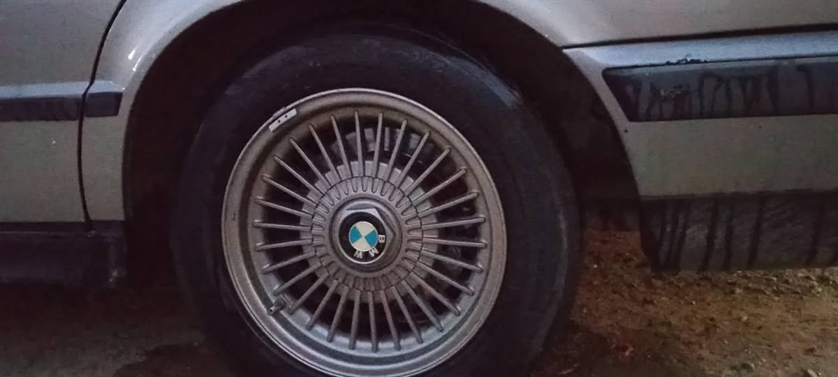 ويل شعاع مكفول لك جديد هوه وكباته  تايراته ياباني  اريد مراوس بخليه  مكاني بابل المسيب
