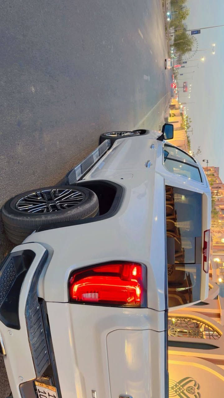 السلام عليكم من رخصه مدير الكروب GMC سيرا 2023دينالي أصحاب الخبره يعرفون مواصفات الدينالي فول للبيع او مراوس مموجود ع الفيس للتواصل ***********
***********
