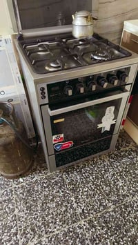 طباخ ايطالي 150سعر نهائي بيه عين مكسوره الأبره بيها  نضافه 100بالميه ب...