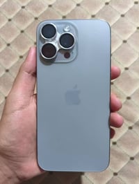 آيفون 15 برو ماكس • ٢٥٦ • بطارية ٨٣