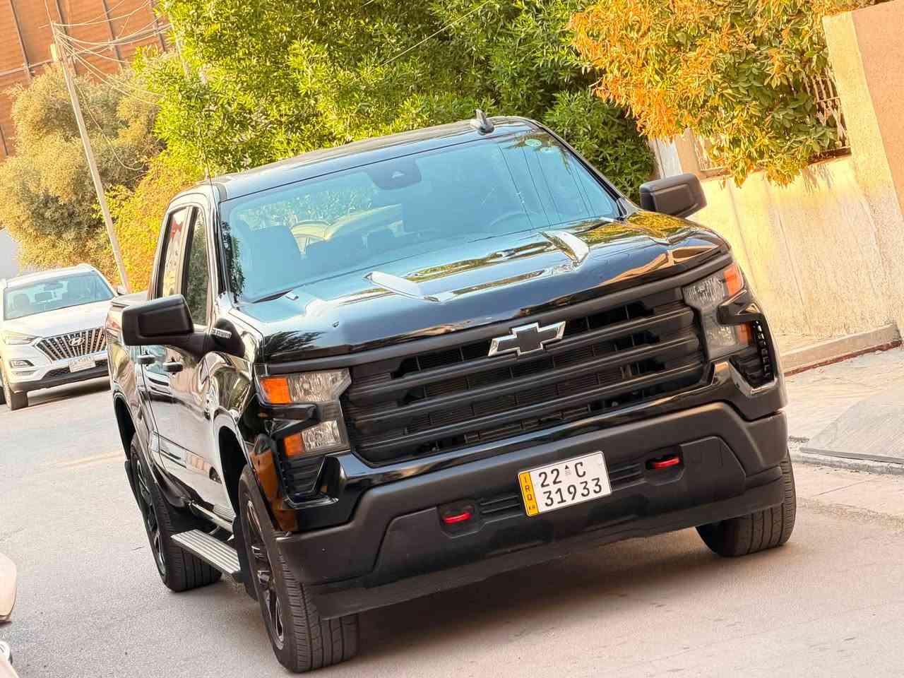 شفروليه سلفرادو 2024
• باب طويل المرغوب

• نظيفة وجاهزة

• محرك 2.7 تيربو – 310 حصان

• قوية واقتصادية جداً بصرف البنزين

• وارد أمريكي

✨ المواصفات:

• رادار أمامي تفاعلي

• كامرة خلفية دوارة

• أوتو ستوب

• دبل كسل 4×4

• باب خلفي كهربائي

• تشغيل عن بعد

• ويل كب جديد

• تخم تايرات جديد

• نظام مرتفعات جبلي

• قيادة ذاتية

🎨 السيارة بيها تكحيلات فقط

📍 رقم أربيل – تريد تحويل أو وكالة، أني حاضر

💰 السعر: 255 ورقة

📍 المكان حالياً: بغداد – زيونة

📞 ***********

📱 متواجد واتساب

💬 واتساب – ماسنجر – الخاص
