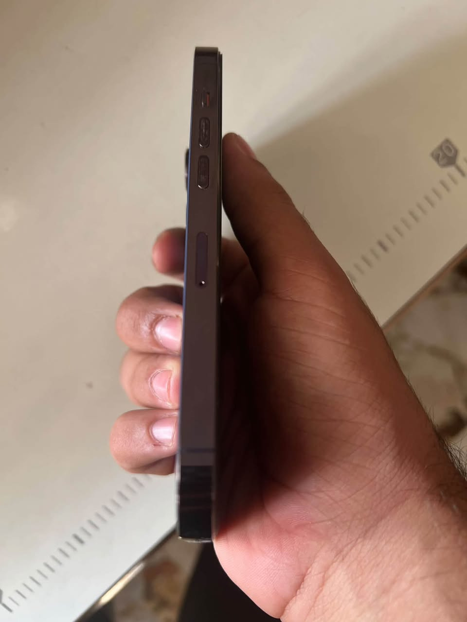 ايفون 14 برو • ٢٥٦ • ضهر مكسور