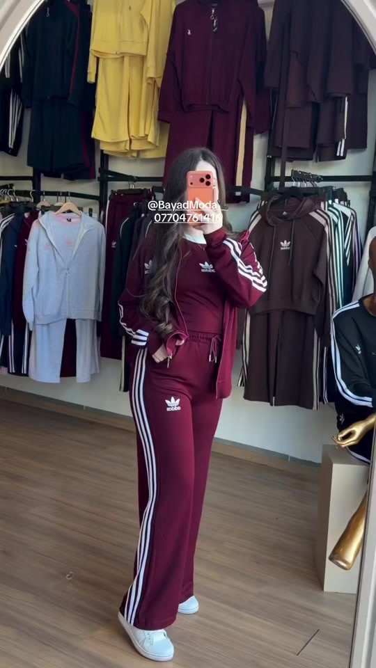 

نص مكتوب في الصور:
- @BayadModa
- ***********