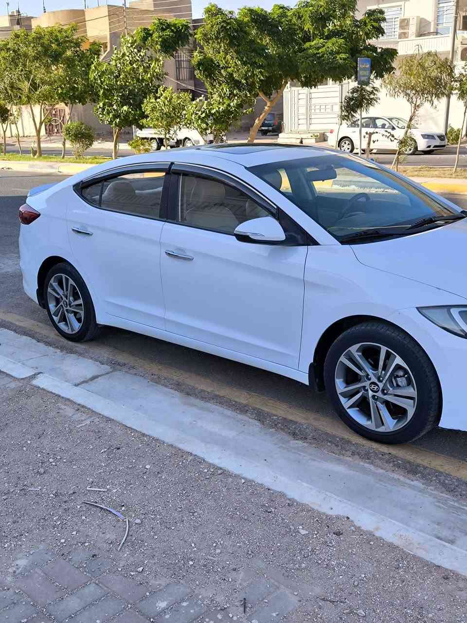 لنترا 2019 خليجي ابيض اللون مكينه مامفتوحه 2000دوش السياره كفاله عامه من الصبغ والتبديل فقط بيها بارد بصيط جداً المواصفات فول ماعده البصمه ❤️السعر 140 ❤️العنوان كربلاء المقدسه حي النصر رقم اربيل (الانكليزي هزه جديده سنويه الى 31) تريد تحول او وكاله حسب الرغبة (الاتصال على رقم ***********) ا(خوكم ابو حيدر الحسناوي)
