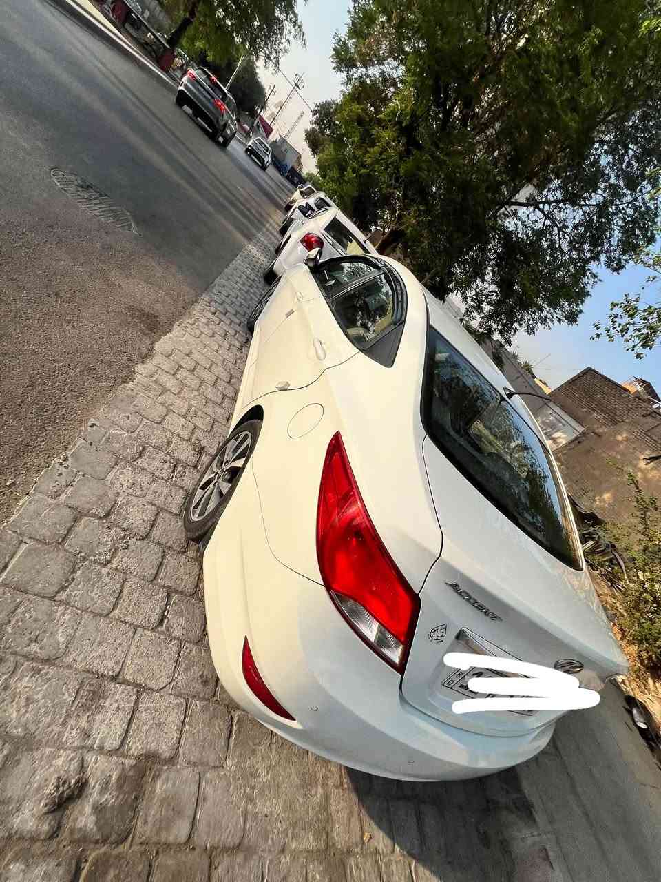 للبيع اكسنت ٢٠١٦ خليجي 
مكينة 1600  
ماشيه 100  
رقم بغداد 
مكان السياره بغداد 
 سعرهه 108 بيهه مجال ان شاءالله
  

***********
