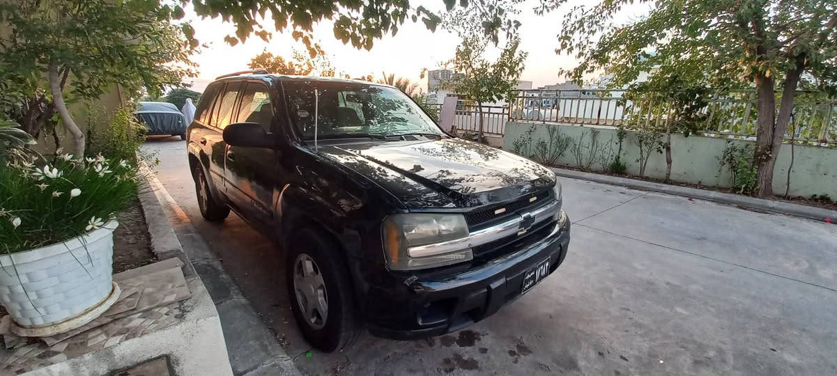 سەیارەیەکی پاک و بێ سەرئـێشەیە 
کامل بۆیاخە لەسەر ساغی
مۆدێلی 2005 
47 وەرەقە و مەعامەلە

*********** السليمانية, العراق
