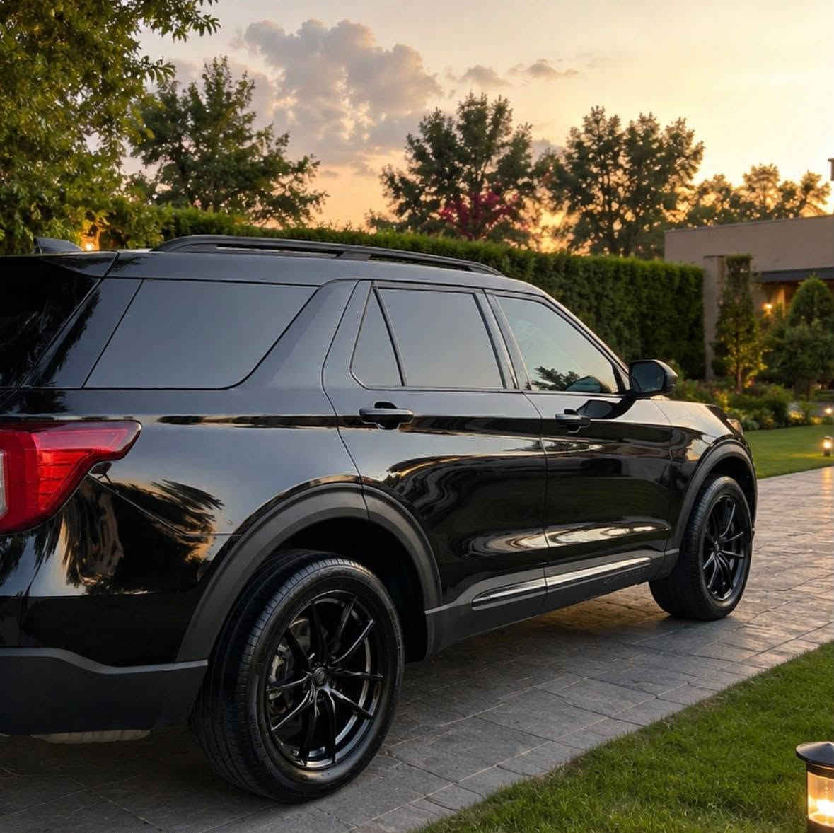 ￼
FORD EXPLORER 2025 ACTIVE
288$
وارد امريكي - تترقم شمالي - لون  أسود  

ماشية فقط 5 الاف ميل - تحفة

حالة السيارة:
بدون دواخل - بدون ايرباك - الدواخل والايرباكات سليمات 100%

الضرر الخارجي: جامرلغ وراء فقط

السيارة سليمة ونظافة فول

المواصفات:
الموديل: 2025 فئة ACTIVE بانوراما دبل اكسل
اللون: سمنتي أسود 
العداد:  5,000 ميل فقط
المحرك: 2.3L Turbo - 300 حصان
الكير: 10 نمر اوتوماتيك - دفع خلفي RWD
7 راكب - 3 قطع تبريد - تبريد خلفي
شاشة 13.2 انج + كاربلي وايرليس
باب خلفي كهرباء - كاميرا وحساسات
رادار - نقطة عمياء - تحديد مسار - مانع تصادم
تشغيل عن بعد - دخول وتشغيل بصمة
-يذ
كراسي كهرباء + جلد ملكي - ويل 18

مكان السيارة: أربيل
***********
