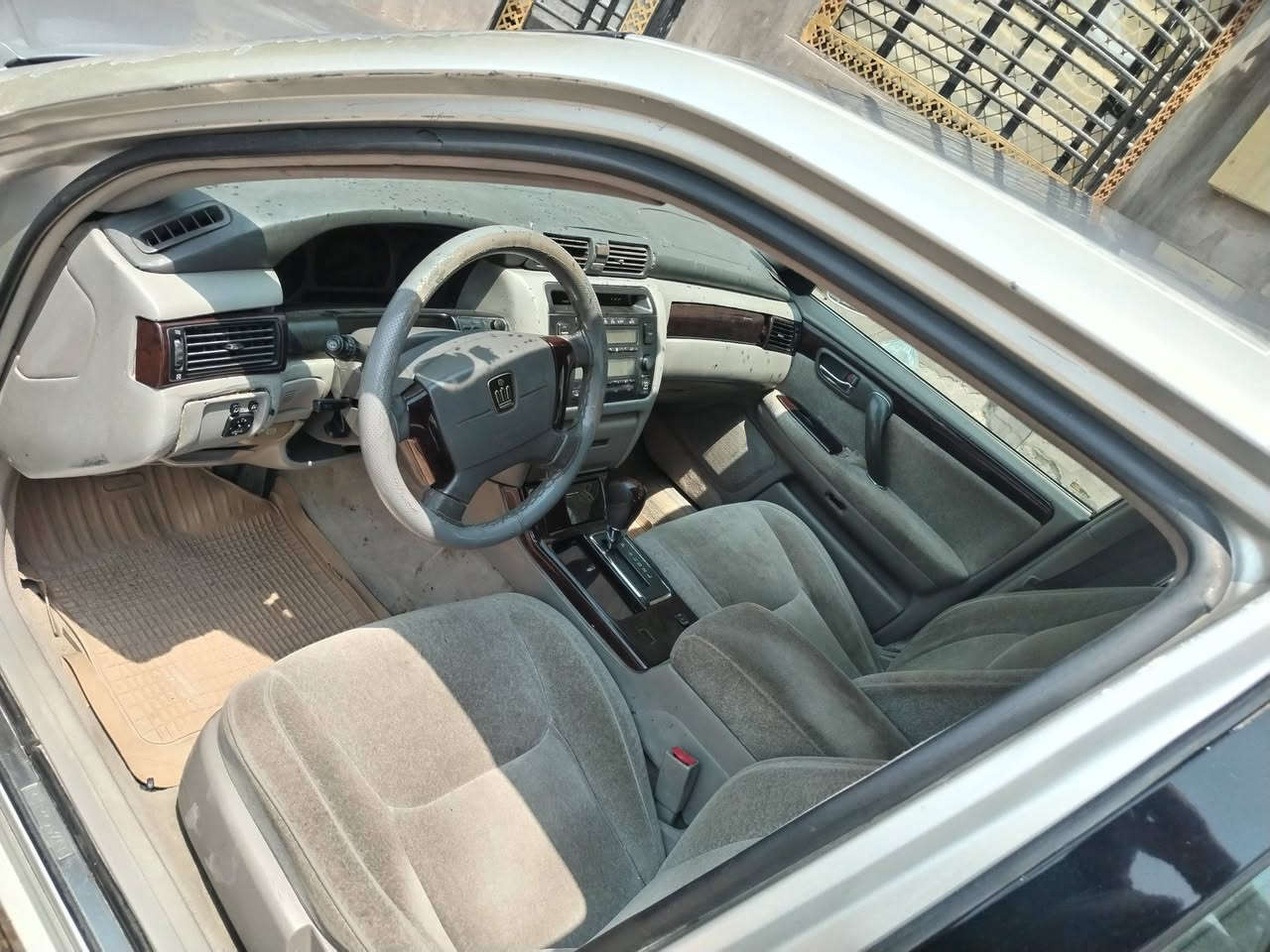 سلام عليكم سياره البيع جاهزه تبريد حدادا تخم تياير السعر 28؛ رقم الهاتف ***********
