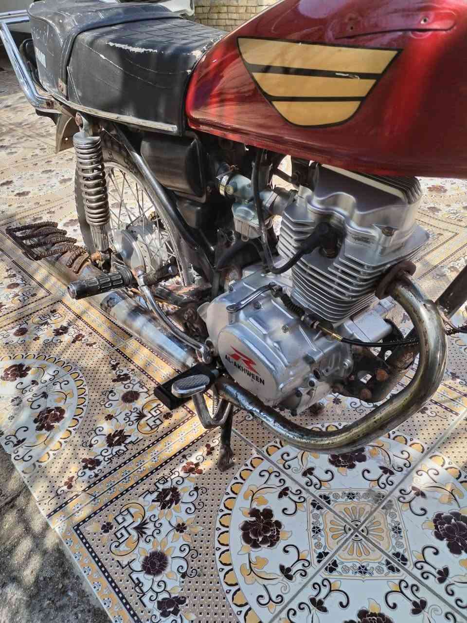دراجه ادوات محرك رابيدو نضيفه حربيه
سعر 400 بيها مجال بسيط

***********

