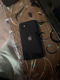 آيفون 11 • ٦٤ • بطارية ٩٤